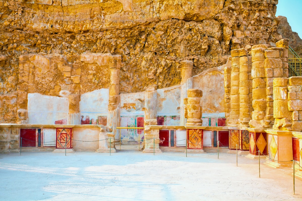 painted walls inside an ancient fortress in the israeli desert