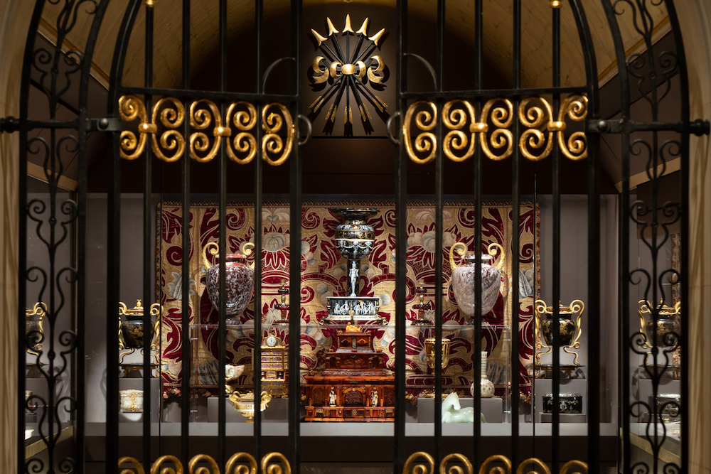 Waddesdon – A Rothschild House and Gardens