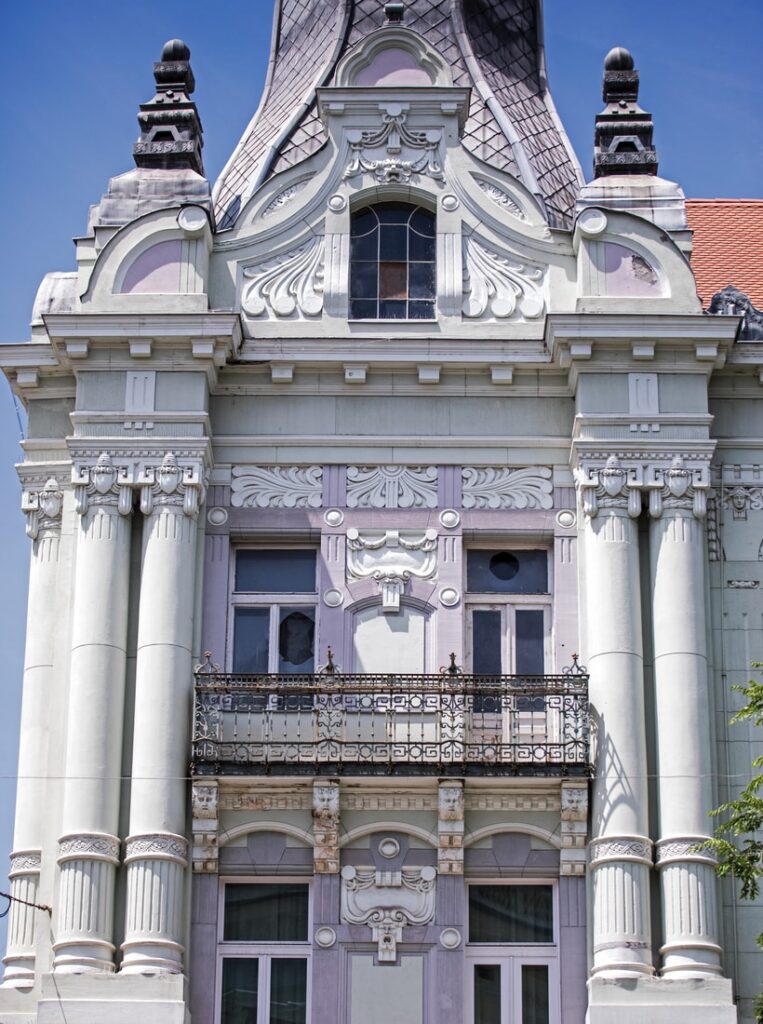 The Savings Bank – Centre of Local Businesses