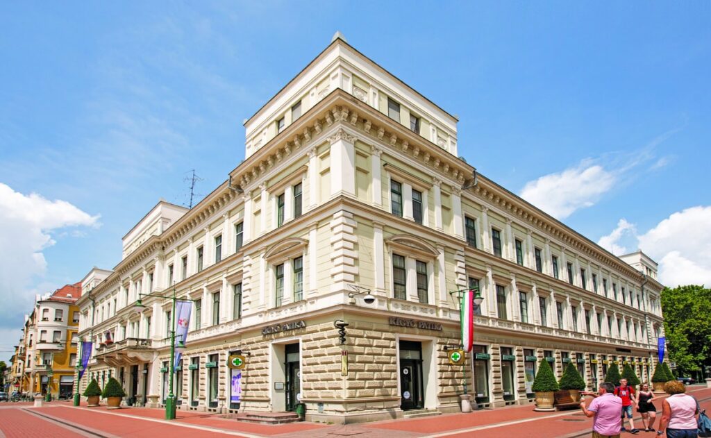 Dávid Kiss Palace