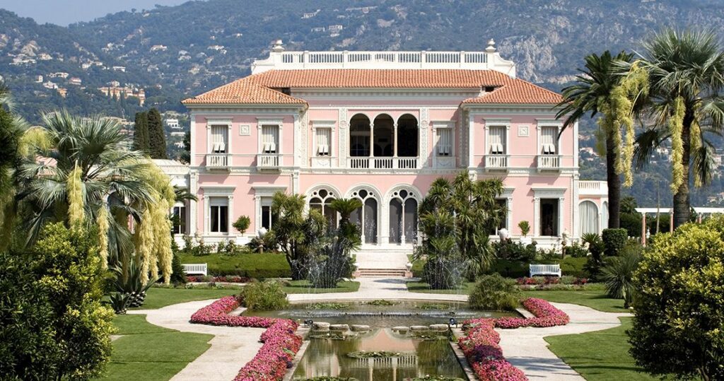 Palaces, Villas and Country Houses