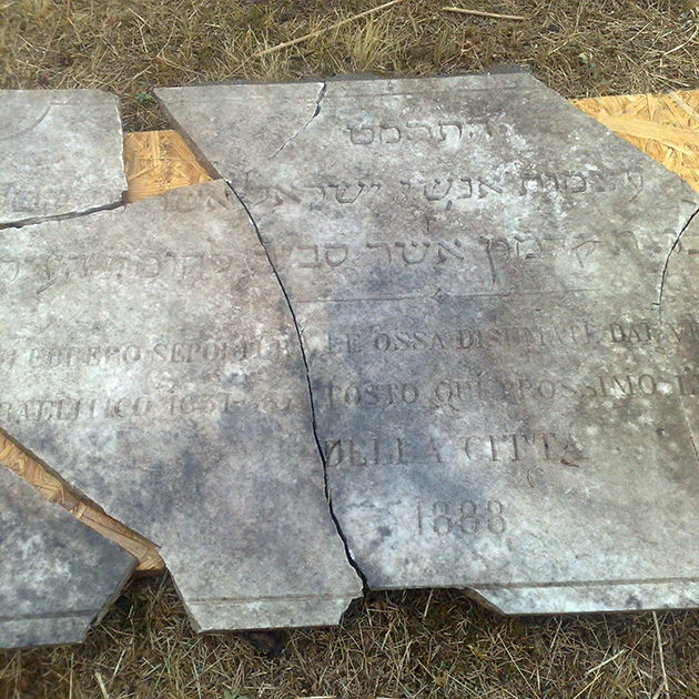 Cemetery of Viale Ariosto