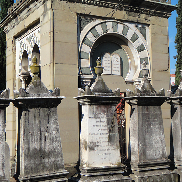 Cemetery of Caciolle