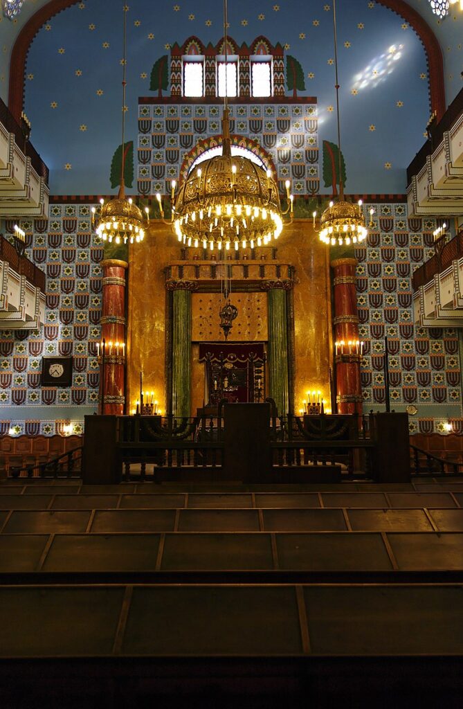 Kazinczy Street Synagogue