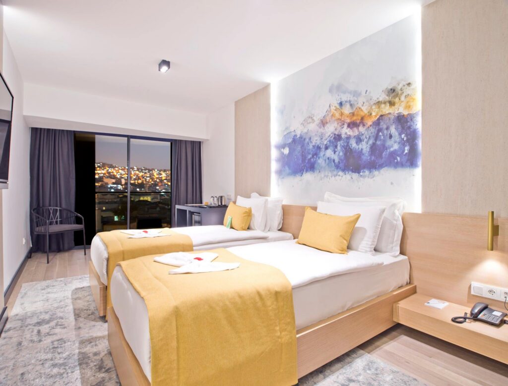 Hotel 86