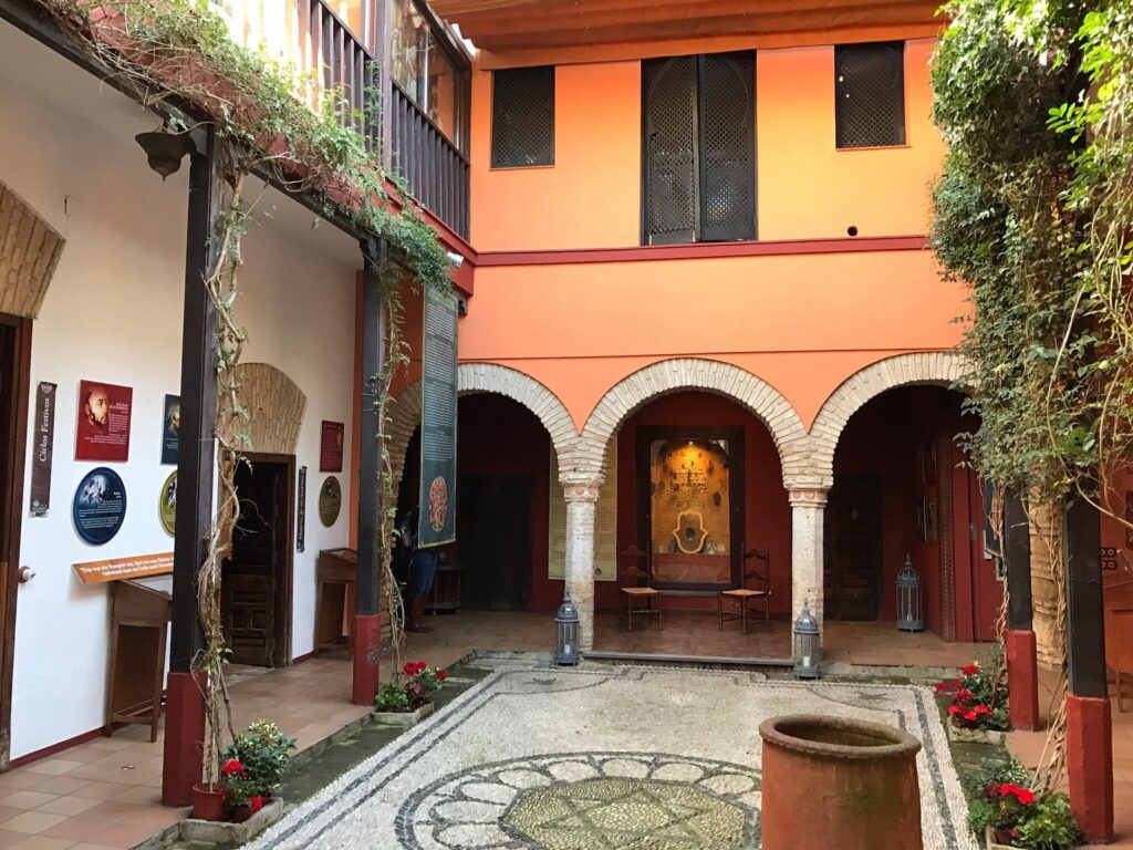 Sefarad House (Casa de Sefarad)