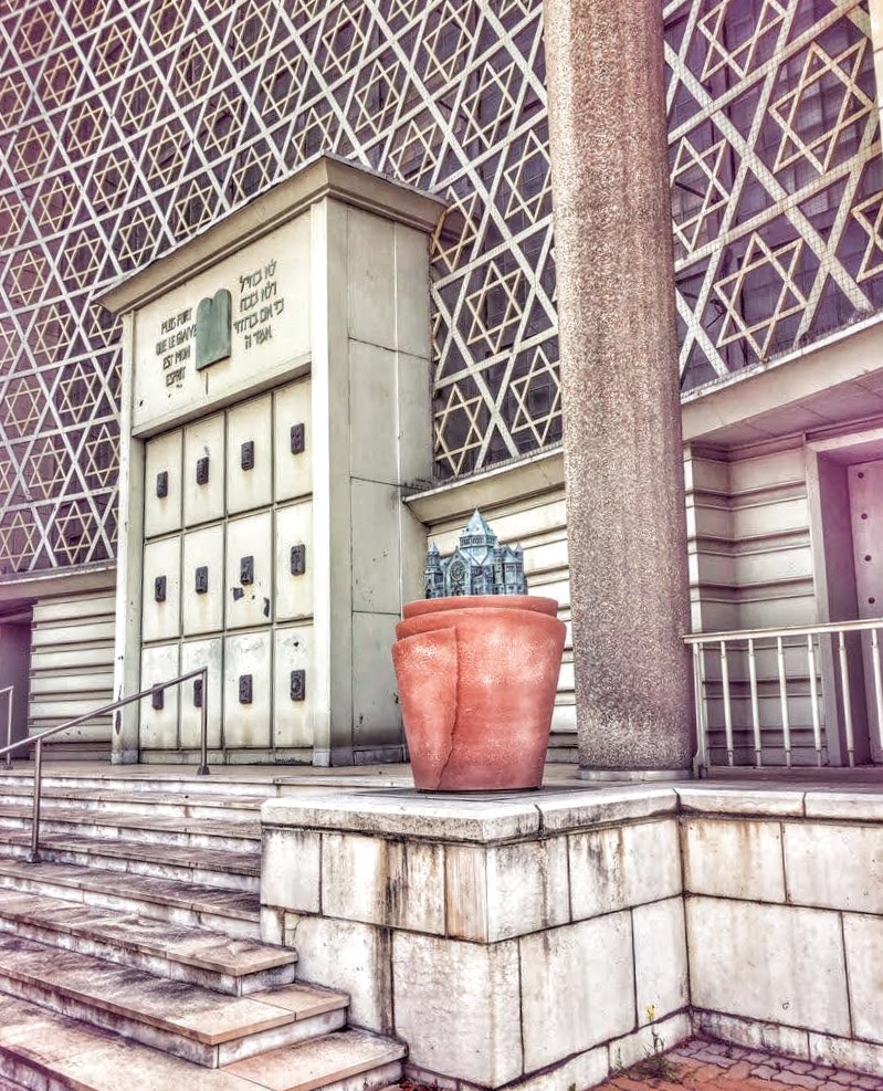 The Synagogue de la Paix