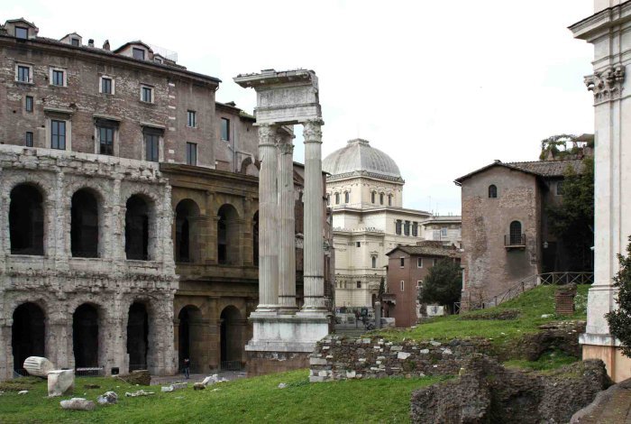 3 Literary Treasures of The Jewish Museum of Rome