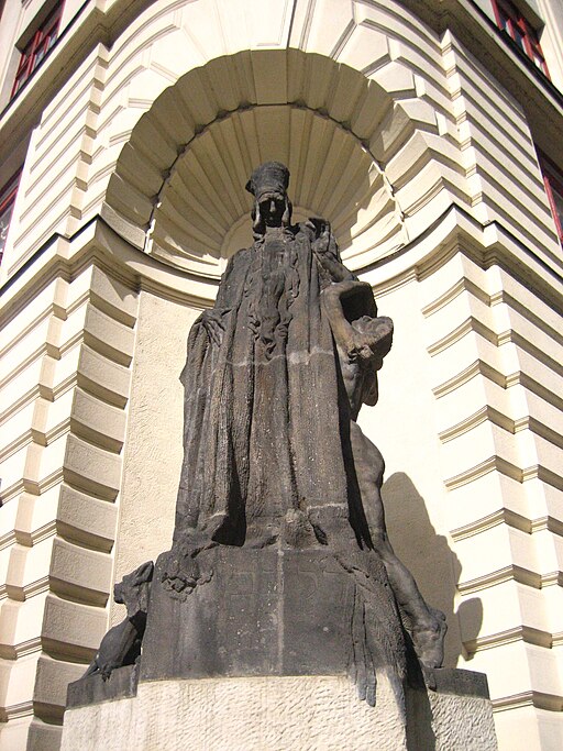 Journey through Jewish Prague: From Early Settlements to the Modern City